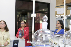 Miembros-del-Consejo-Universitario-en-recorrido-por-las-instalaciones-del-CIRA.-4